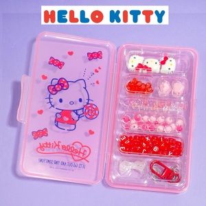 NEW Hello Kitty DIY Custom Beads Jewelry Bracelet Keychains Kit & Case